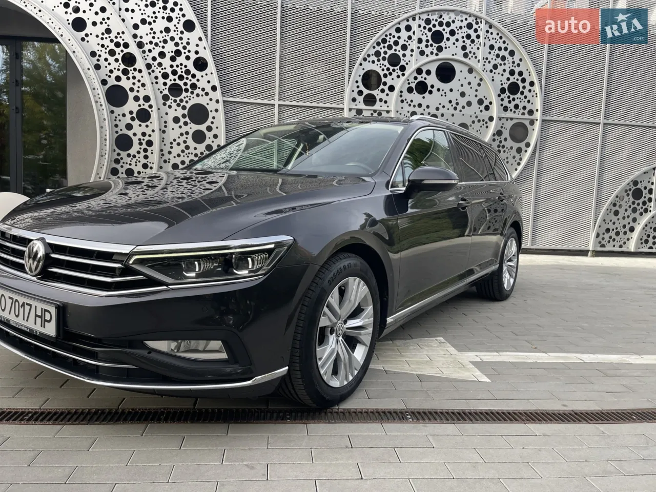 Volkswagen Passat 2019 photo 5