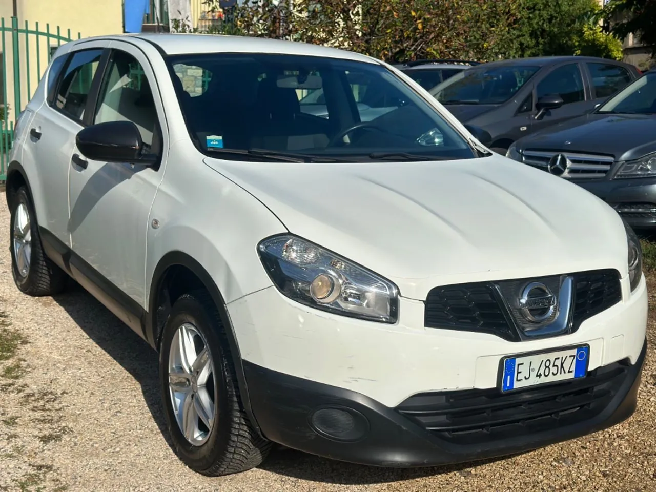 Nissan Qashqai 2011 photo 3