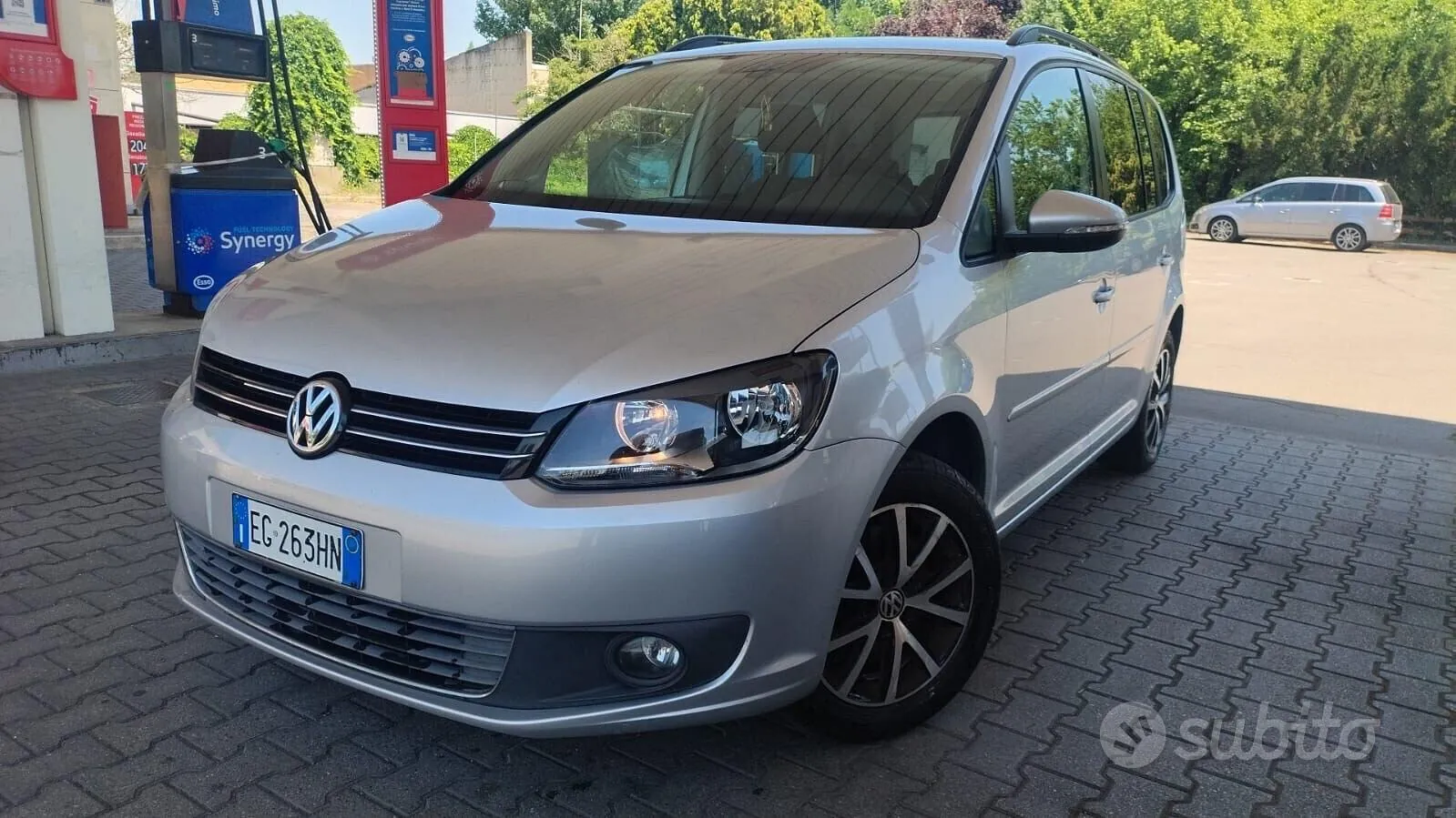 Volkswagen Touran 2013 photo 4