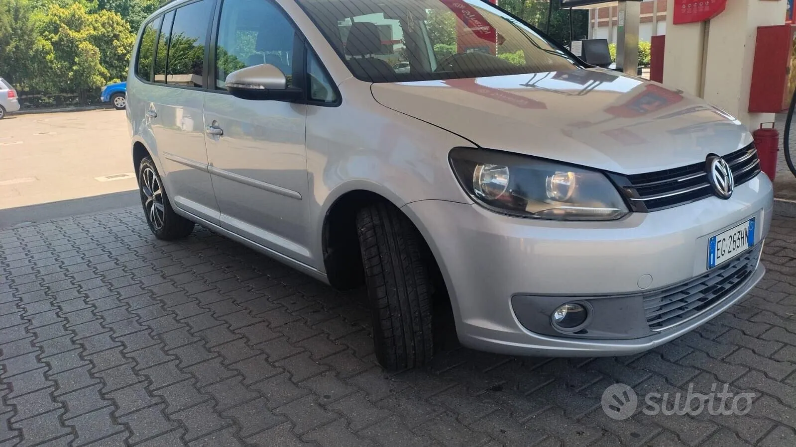 Volkswagen Touran 2013 photo 3