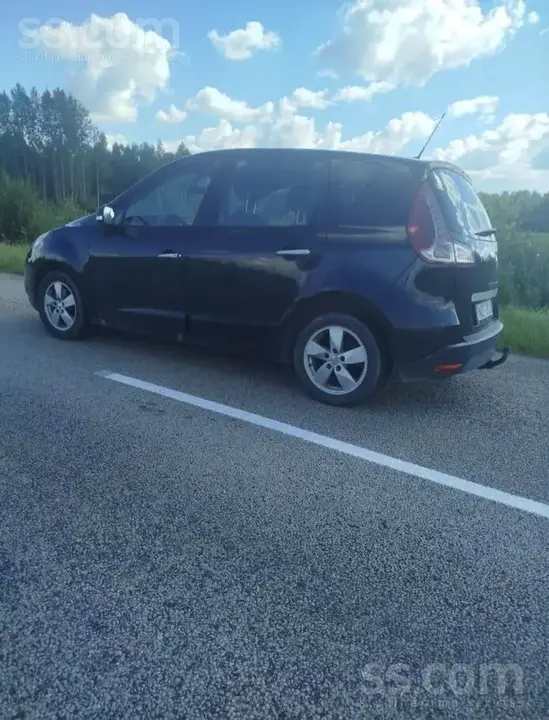 Renault Scenic 2010 photo 4
