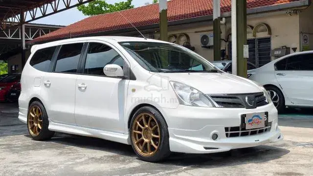 Nissan Grand Livina