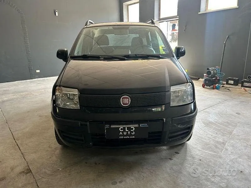 Fiat Panda 2010 photo 2