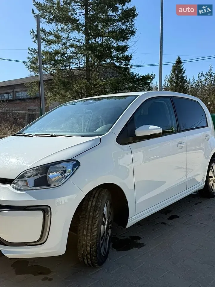 Volkswagen E-Up! 2021 photo 3