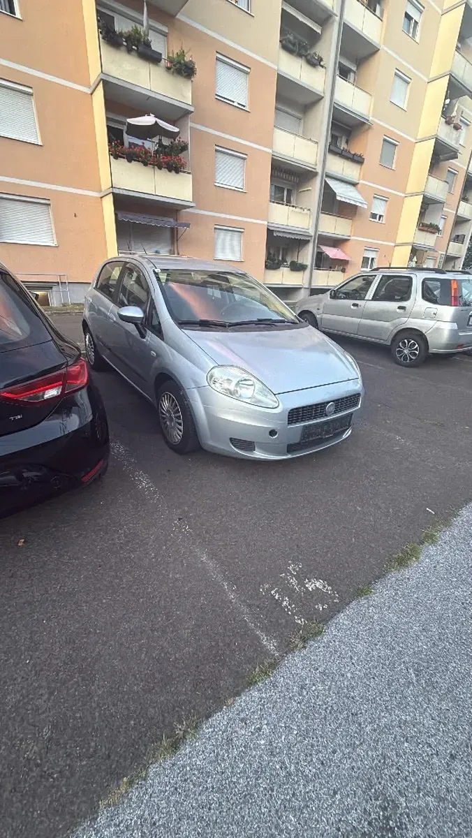 Fiat Punto 2022 photo 2