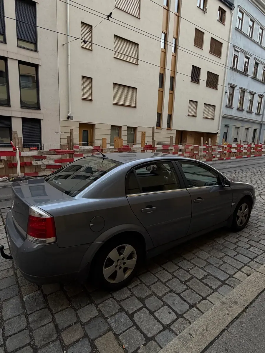 Opel Vectra 2006 photo 2