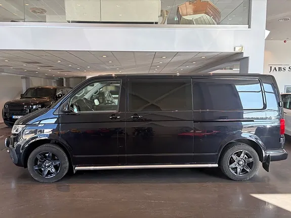 Volkswagen Transporter 2021 photo 2