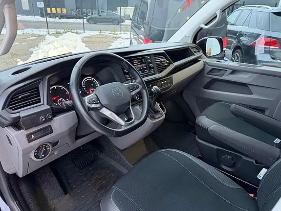 Volkswagen Transporter 2021 photo 5