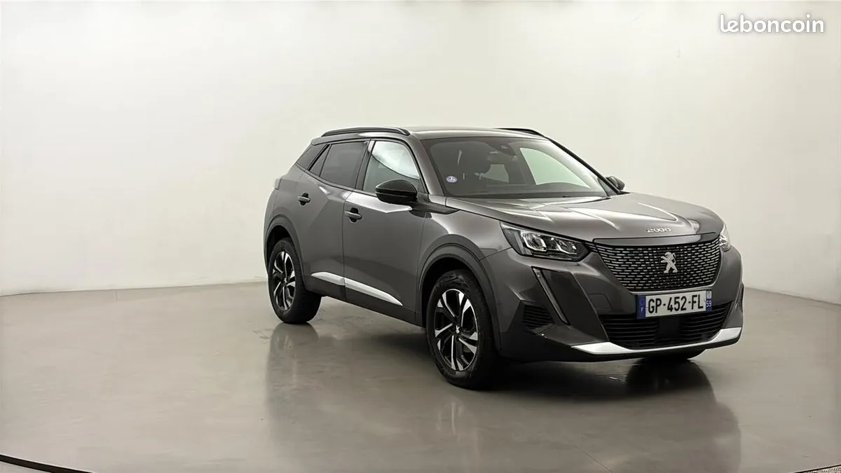 Peugeot 2008 2023 photo 3