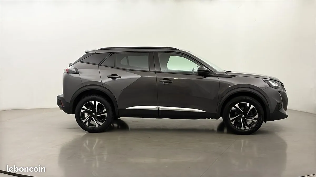 Peugeot 2008 2023 photo 4