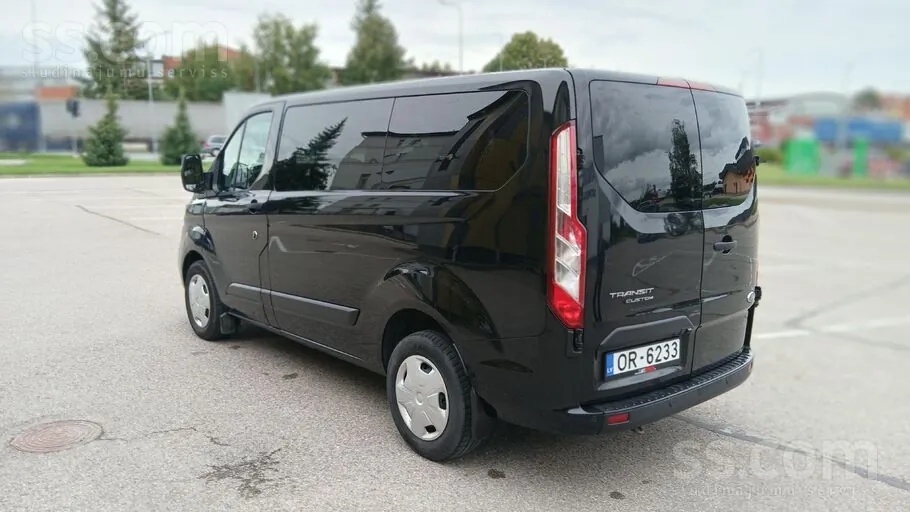 Ford Transit 2022 photo 2