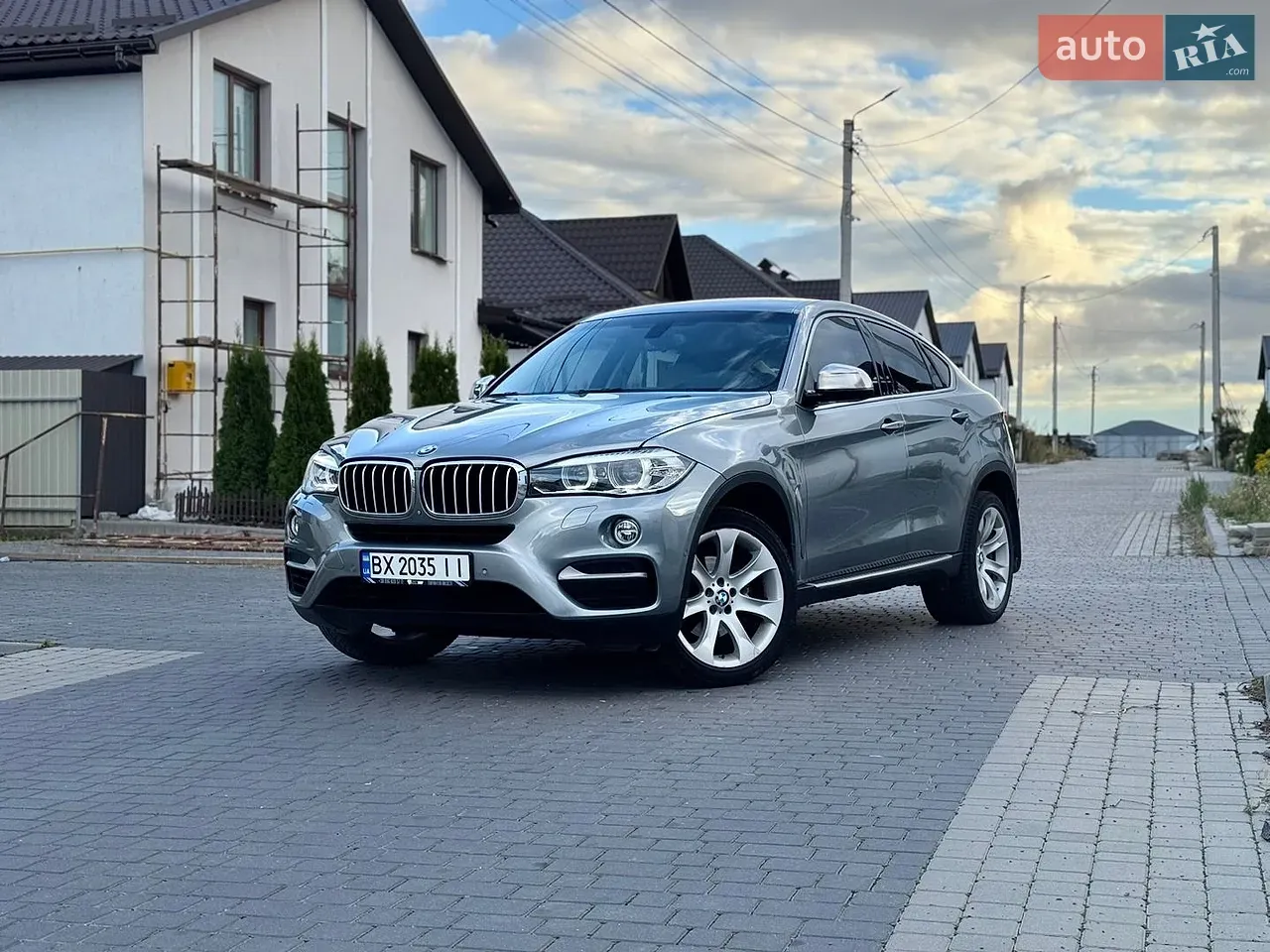 BMW X6 2015 photo 2
