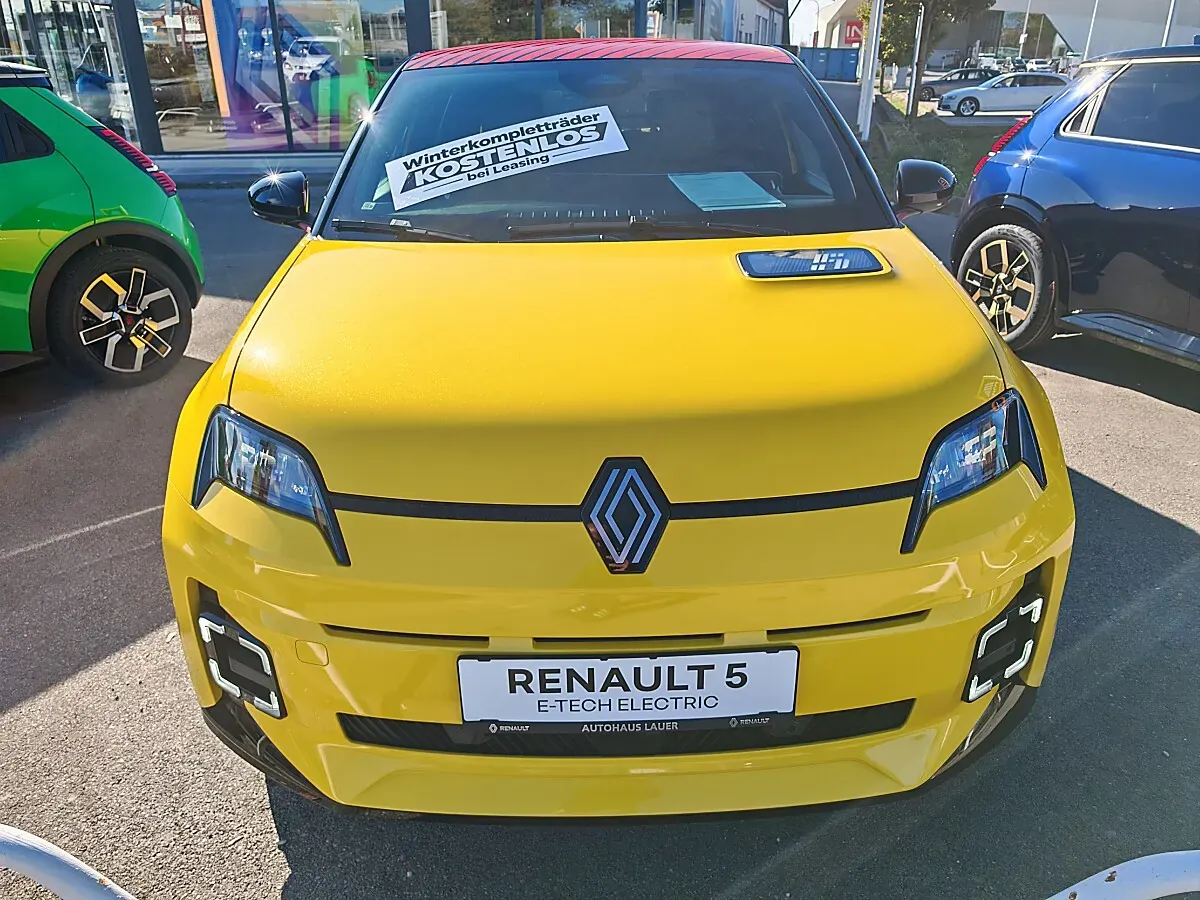 Renault R5 photo 2