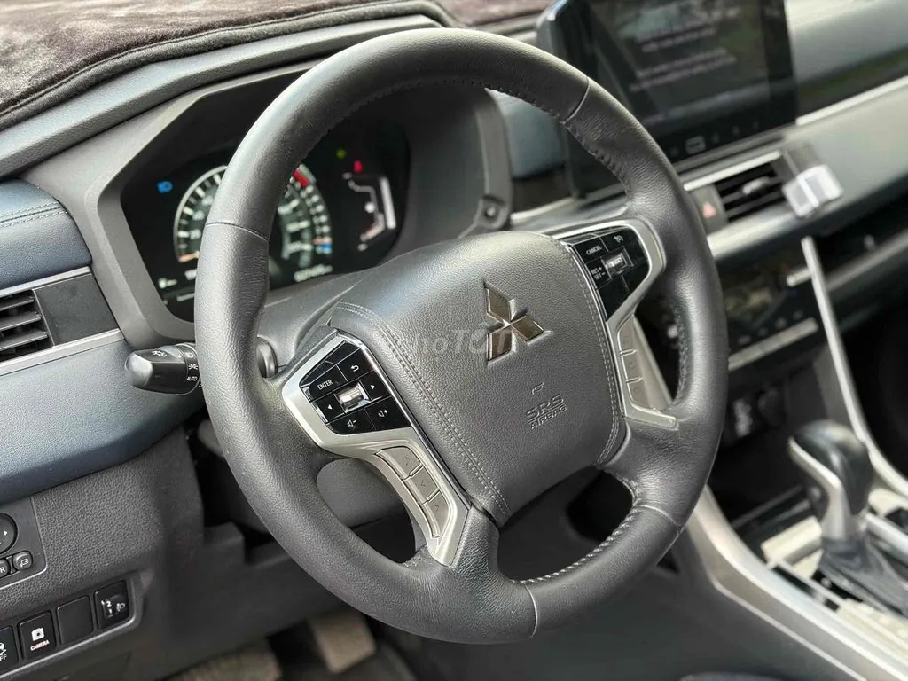 Mitsubishi Xpander Cross 2025 photo 3