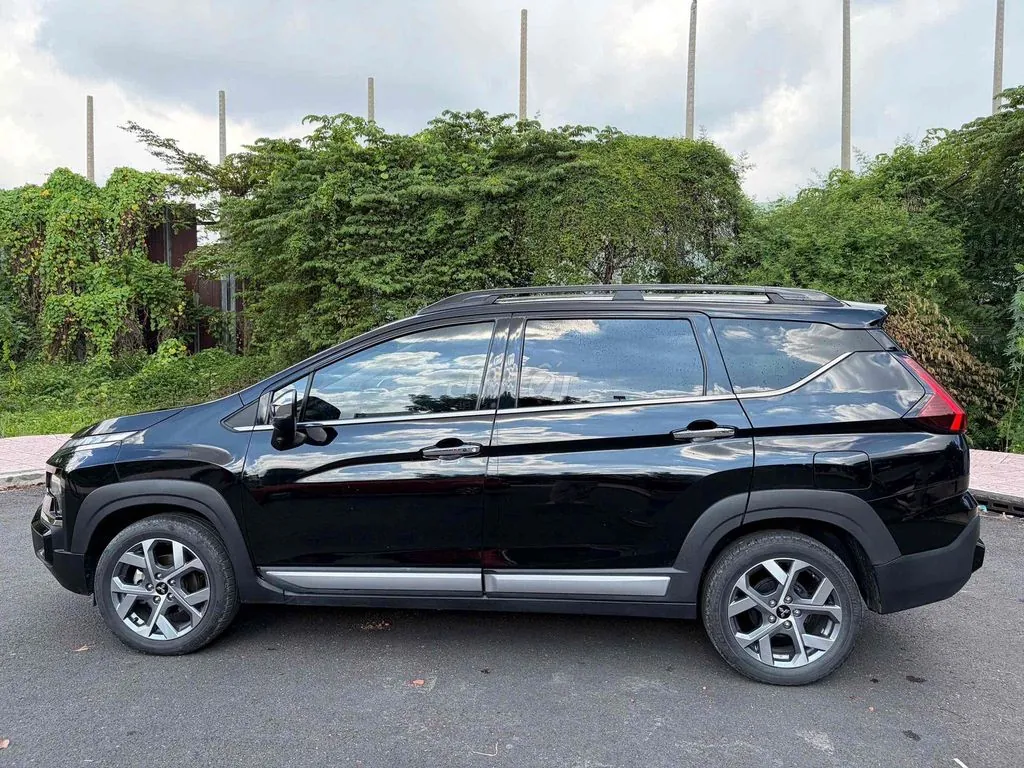Mitsubishi Xpander Cross 2025 photo 5