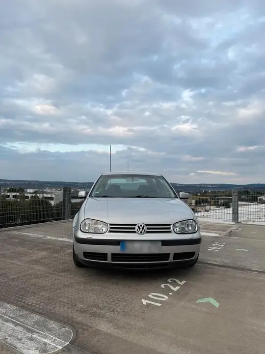 Volkswagen Golf 4