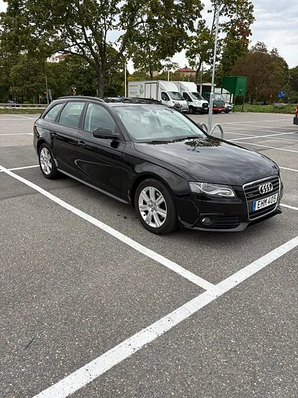 Audi A4 2012 photo 3