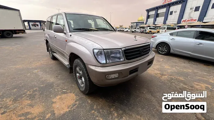 Toyota Land Cruiser Gxr