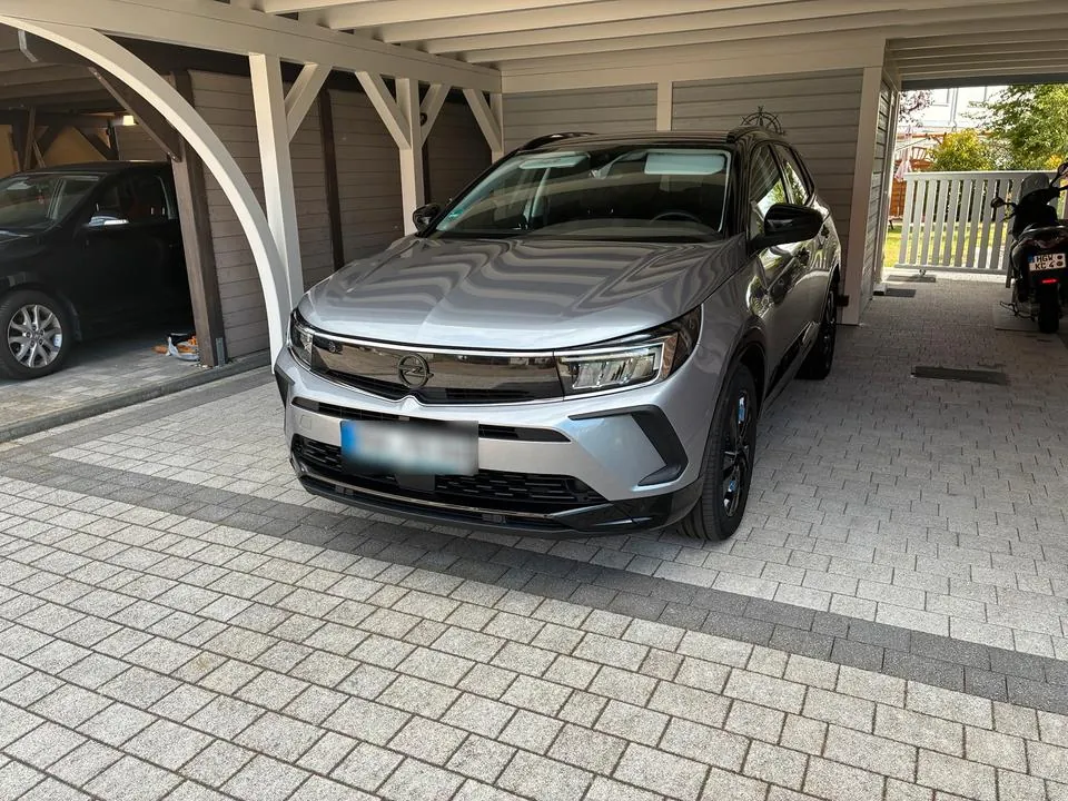 Opel Grandland