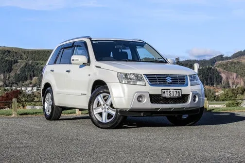 Suzuki Escudo