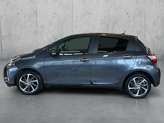 Toyota Yaris 2020 photo 2