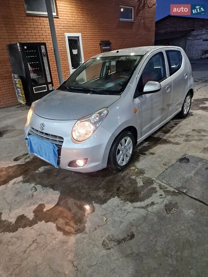 Suzuki Alto 2013 photo 4