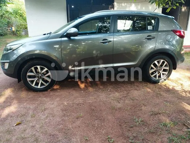Kia Sportage 2013 photo 2