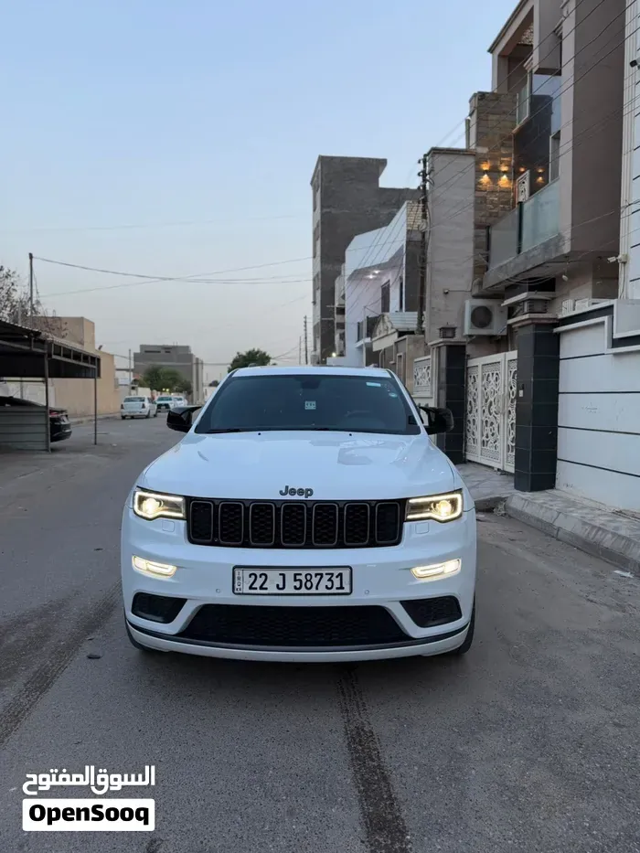 Jeep Grand Cherokee 2019 photo 3