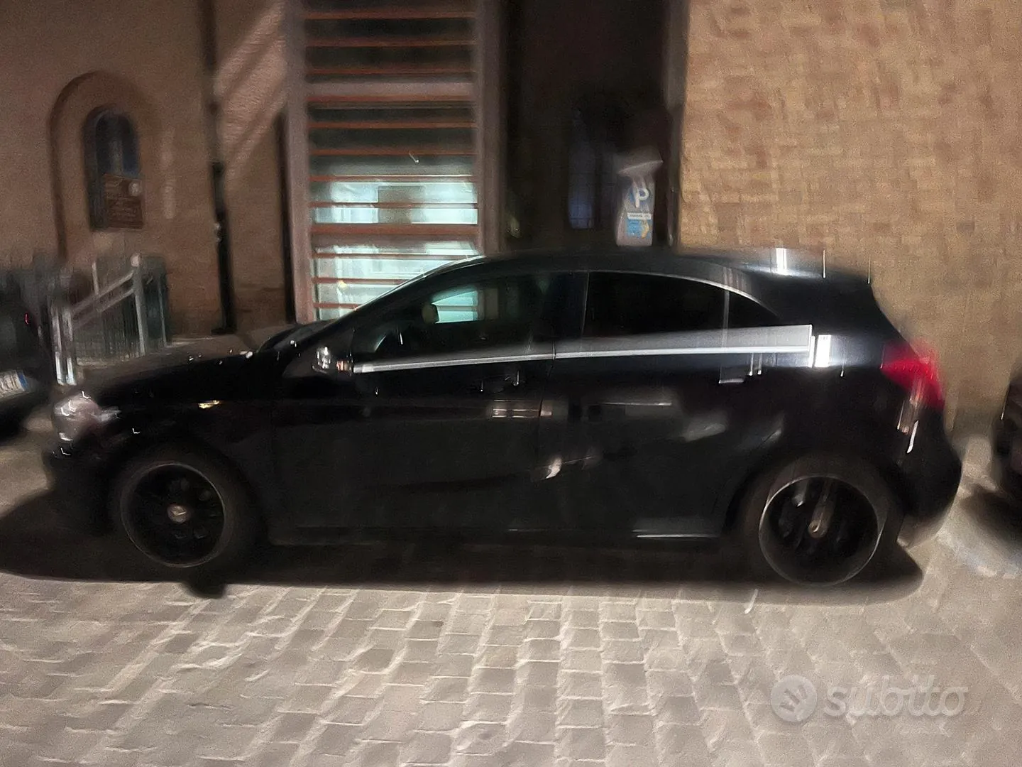 Mercedes-Benz A 2014 photo 3