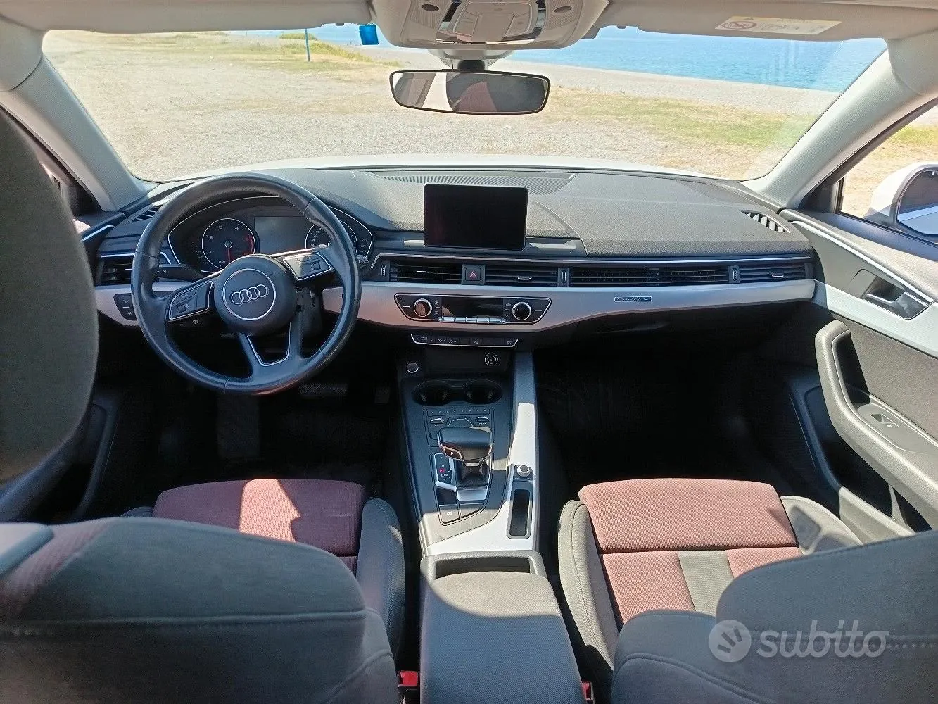 Audi A4 2018 photo 4