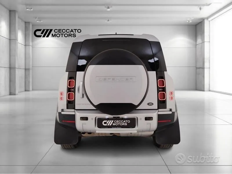 Land Rover Defender 2021 photo 5