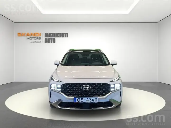 Hyundai Santa Fe 2023 photo 2