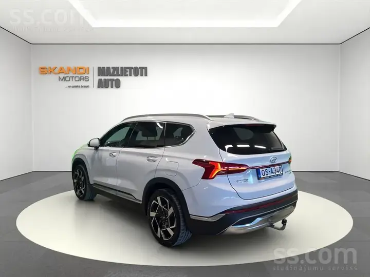 Hyundai Santa Fe 2023 photo 4