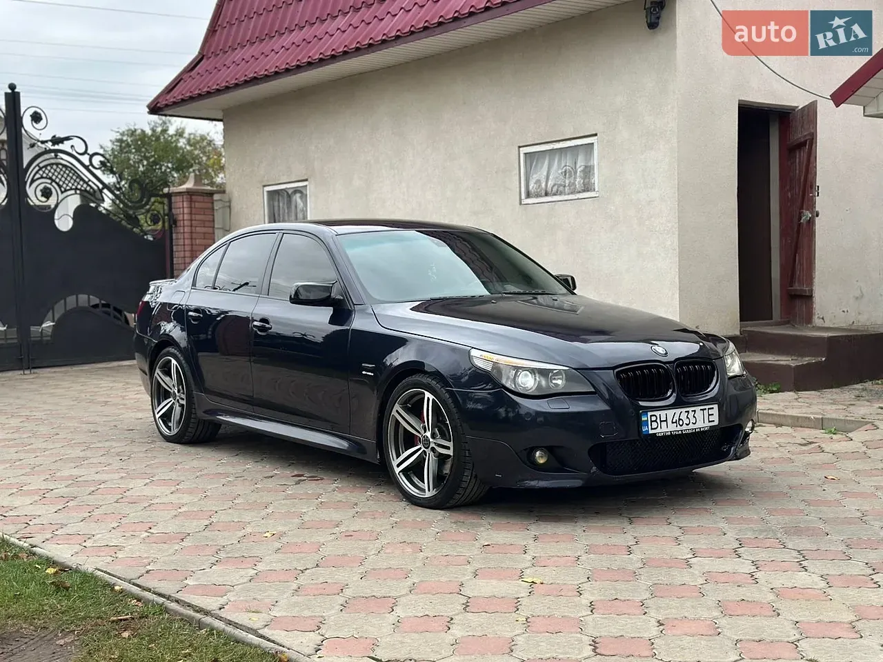 BMW 5 Series 2005 photo 3