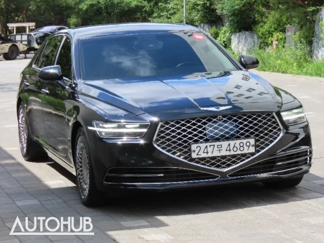Genesis G90 2019 photo 2
