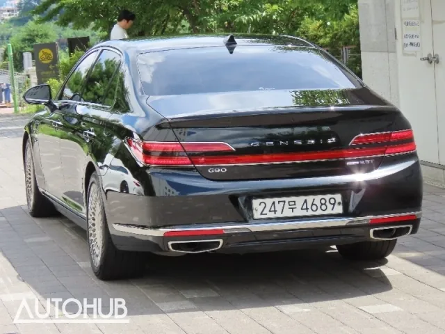 Genesis G90 2019 photo 4