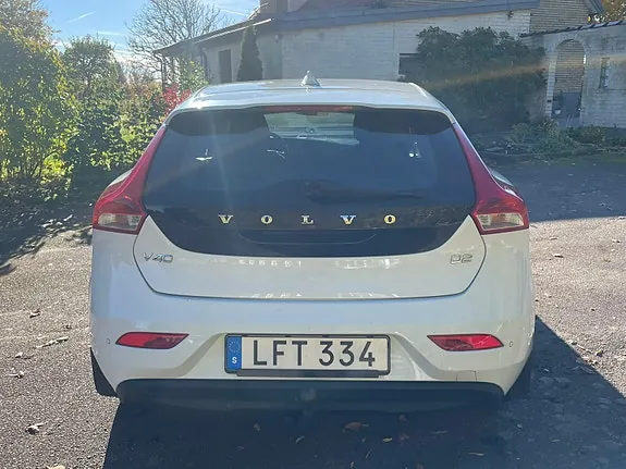 Volvo V40 2016 photo 4