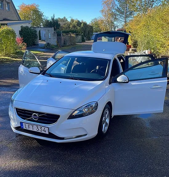 Volvo V40