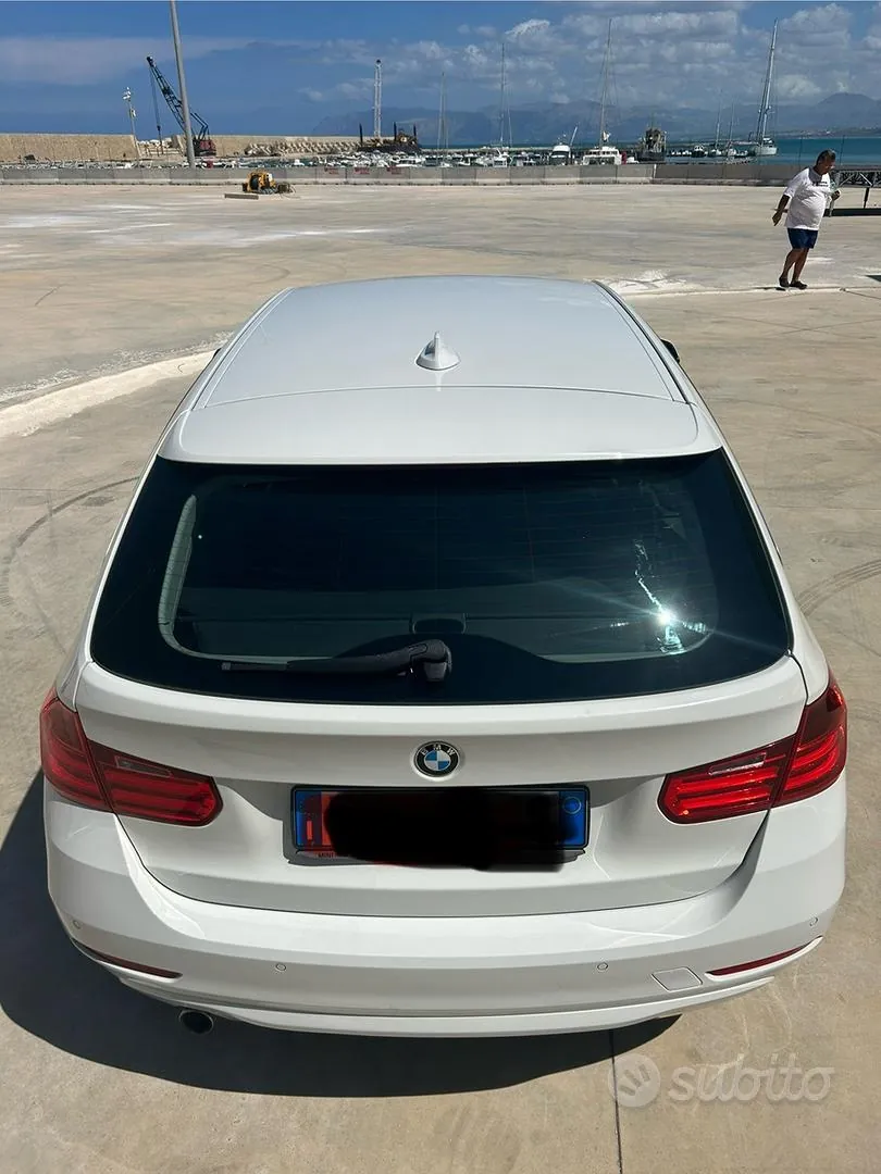 BMW 318 2014 photo 4