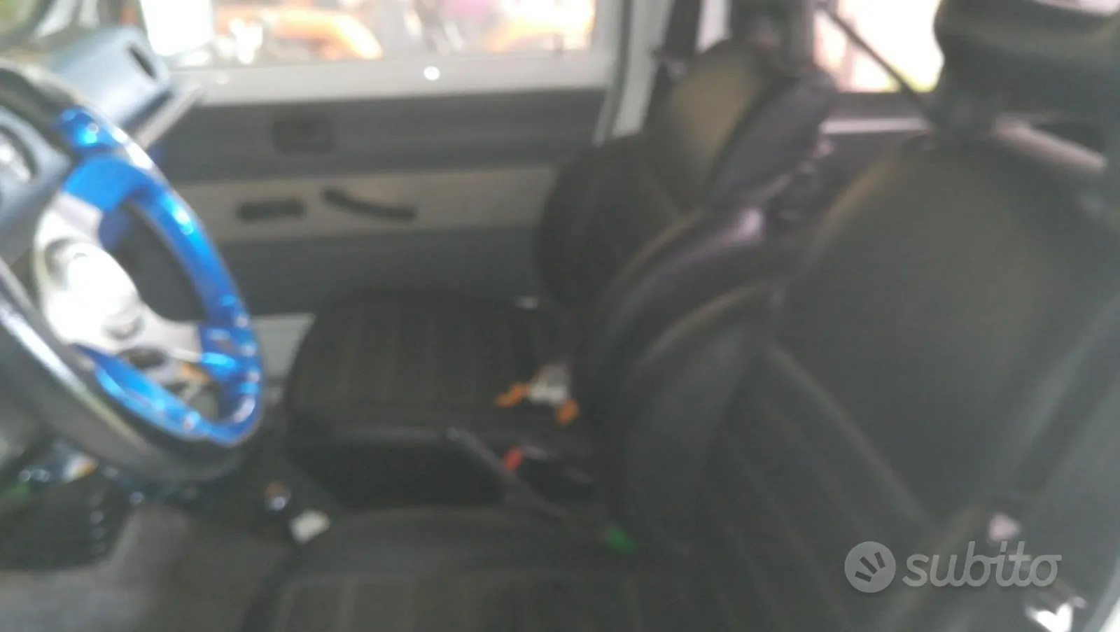 Suzuki Samurai 1987 photo 2