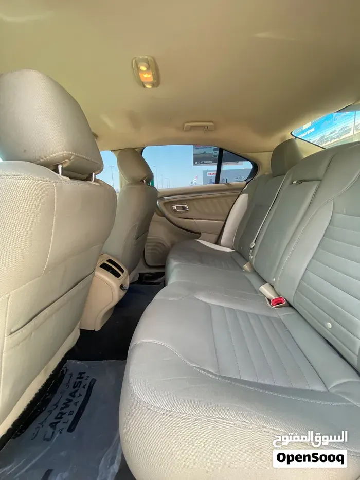 Ford Taurus 2014 photo 4