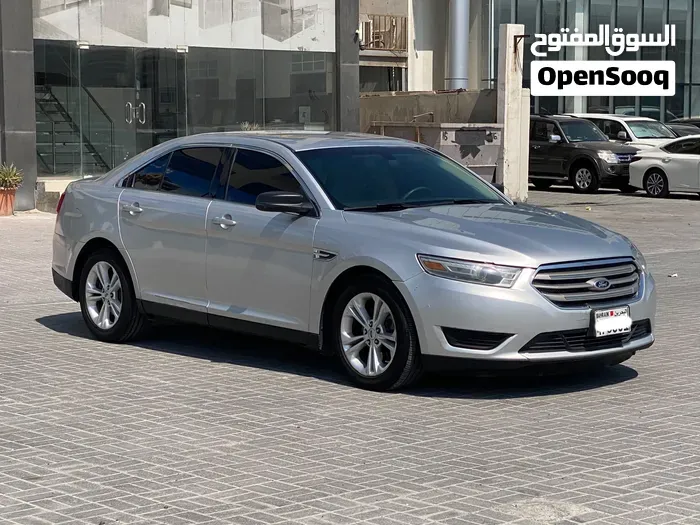 Ford Taurus