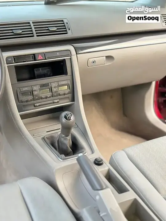 Audi A4 2004 photo 4