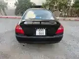 Mitsubishi Mirage 1997 photo 4