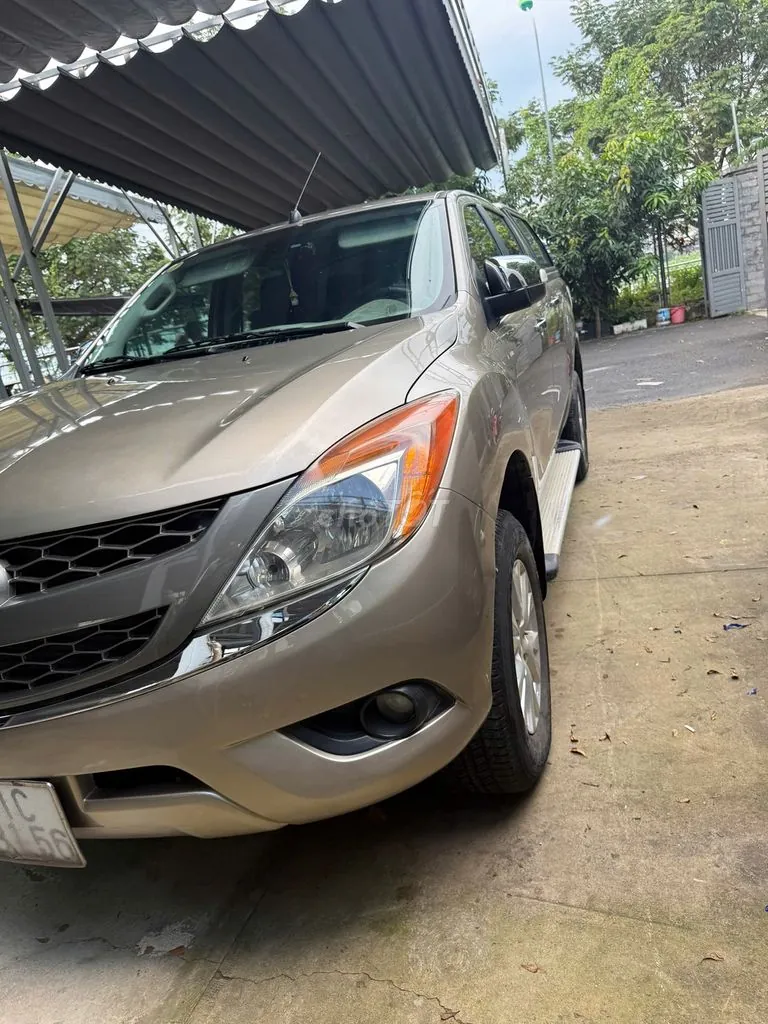 Mazda Bt-50 2015 photo 3