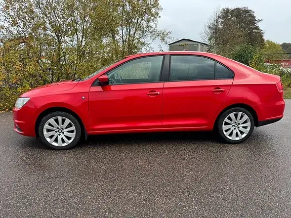 Seat Toledo 2015 photo 3