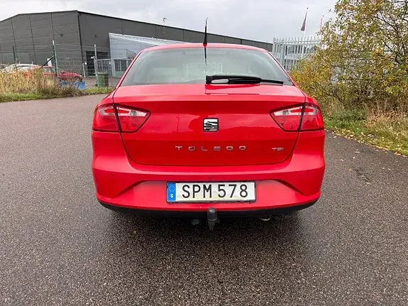 Seat Toledo 2015 photo 5