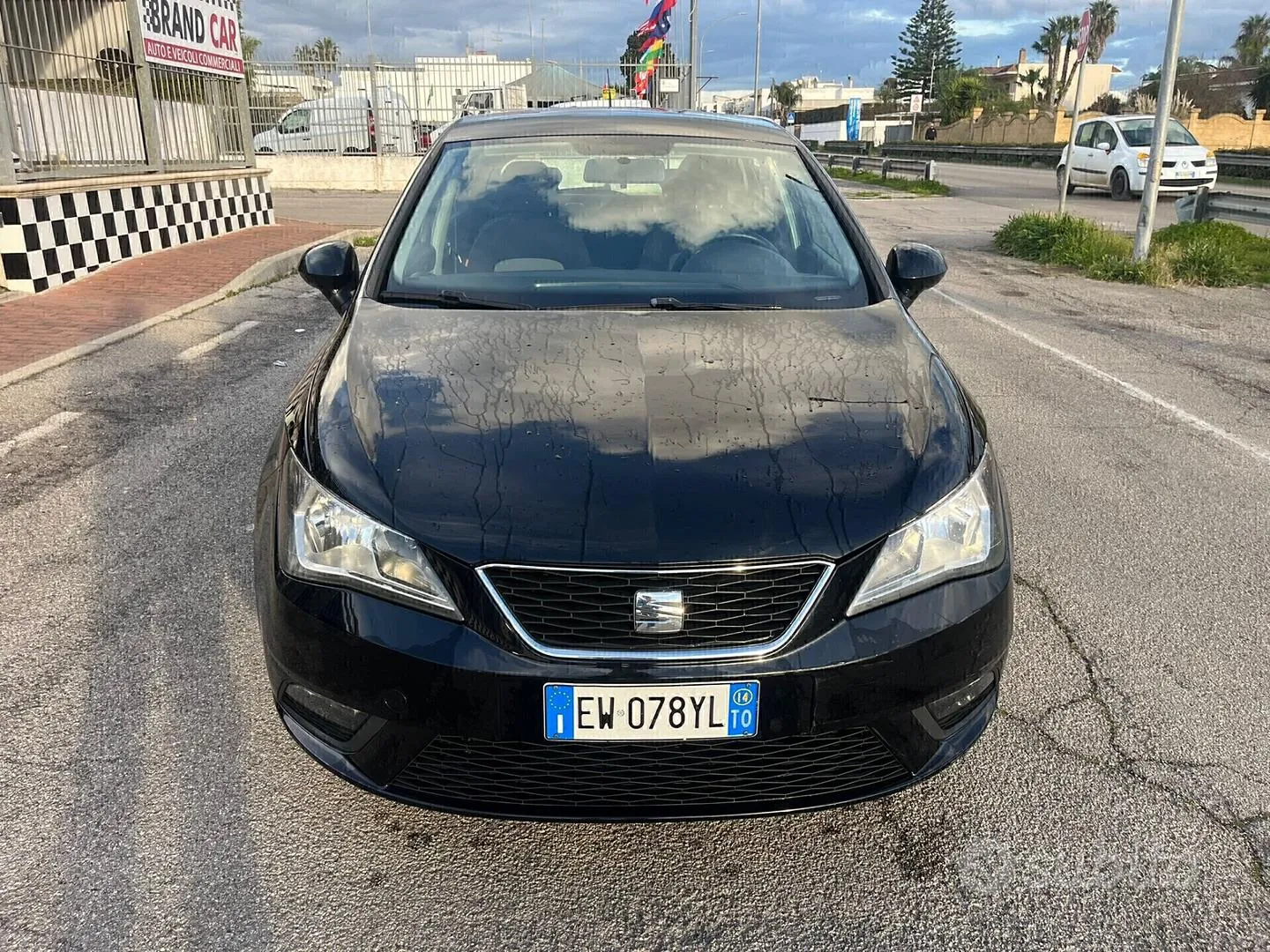 Seat Ibiza 2014 photo 2