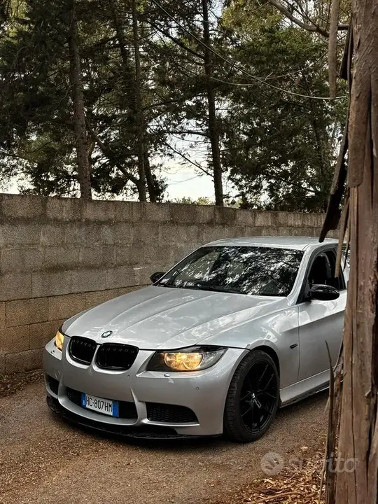 BMW E90 2007 photo 4