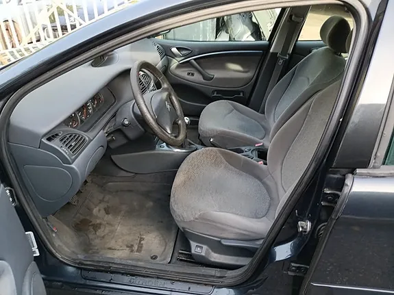 Citroen C5 2004 photo 2